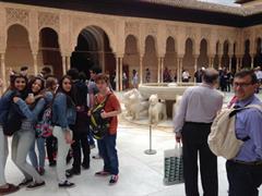 Frisos y mosaicos en la Alhambra